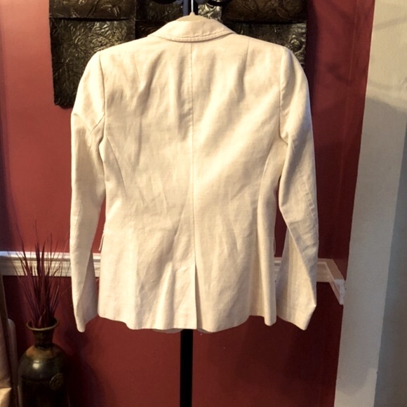 Banana Republic Linen Blazer - Picture 2 of 13